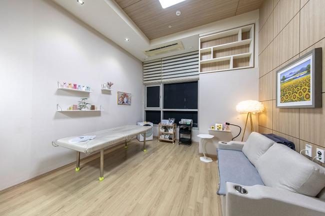 동인동 루나테라피 내부사진 1