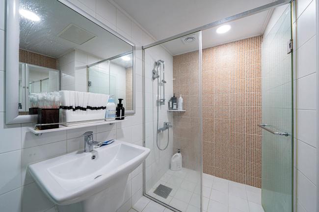 수원시청역 비서실1인샵 내부사진 5